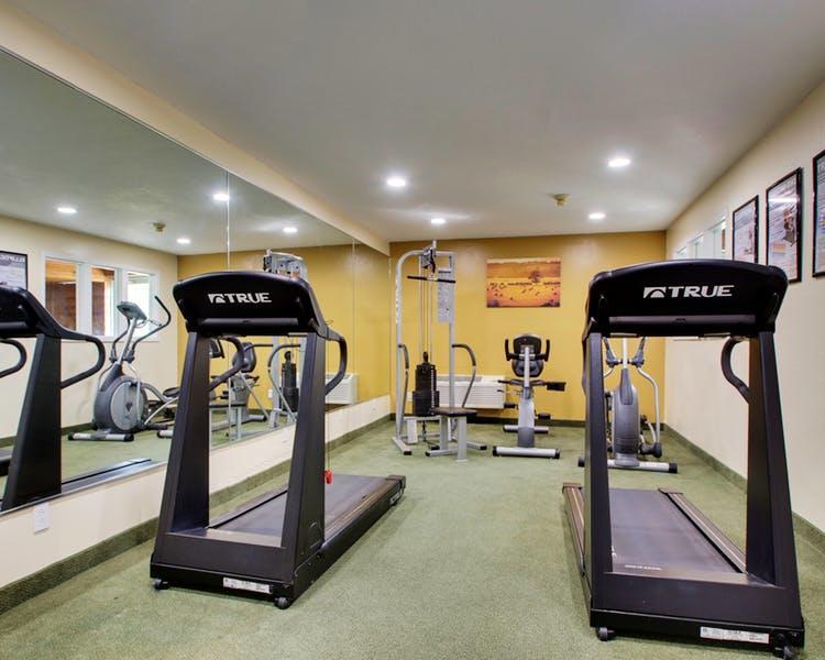 Everspring Inn & Suites Oskaloosa Dış mekan fotoğraf