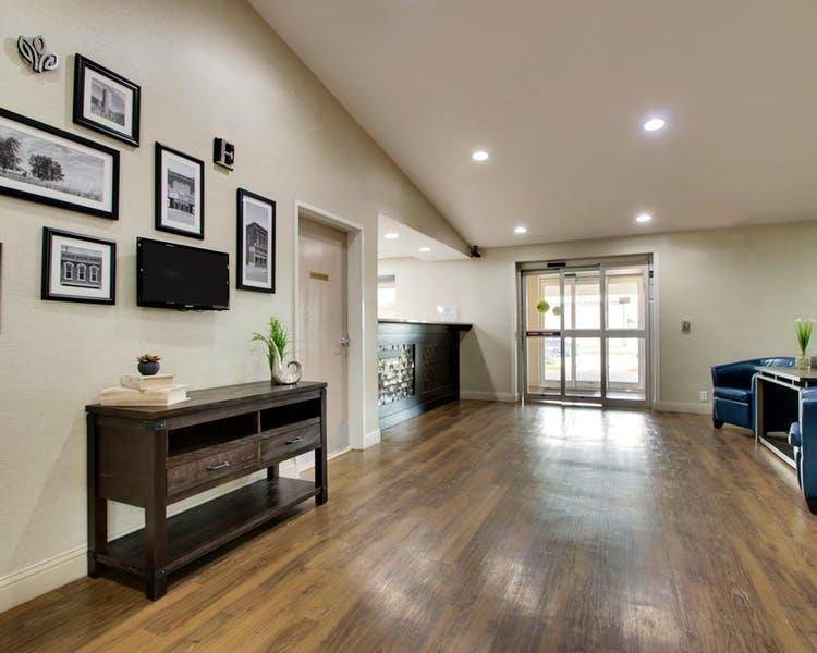 Everspring Inn & Suites Oskaloosa Dış mekan fotoğraf